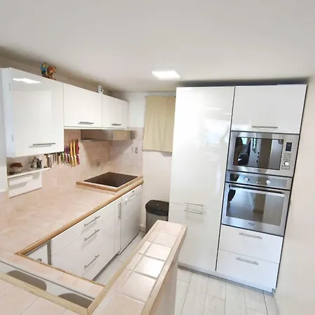 Appartement Bright 3 Minutes From The Ajaccio (Corsica)